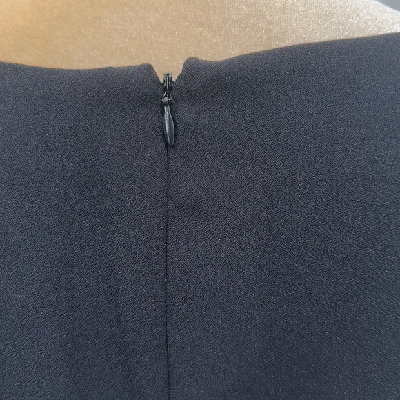 Adrianna Papell Crepe-Back Satin with Ruffle Sleeve Dress Size 8 - Picture 15 of 16